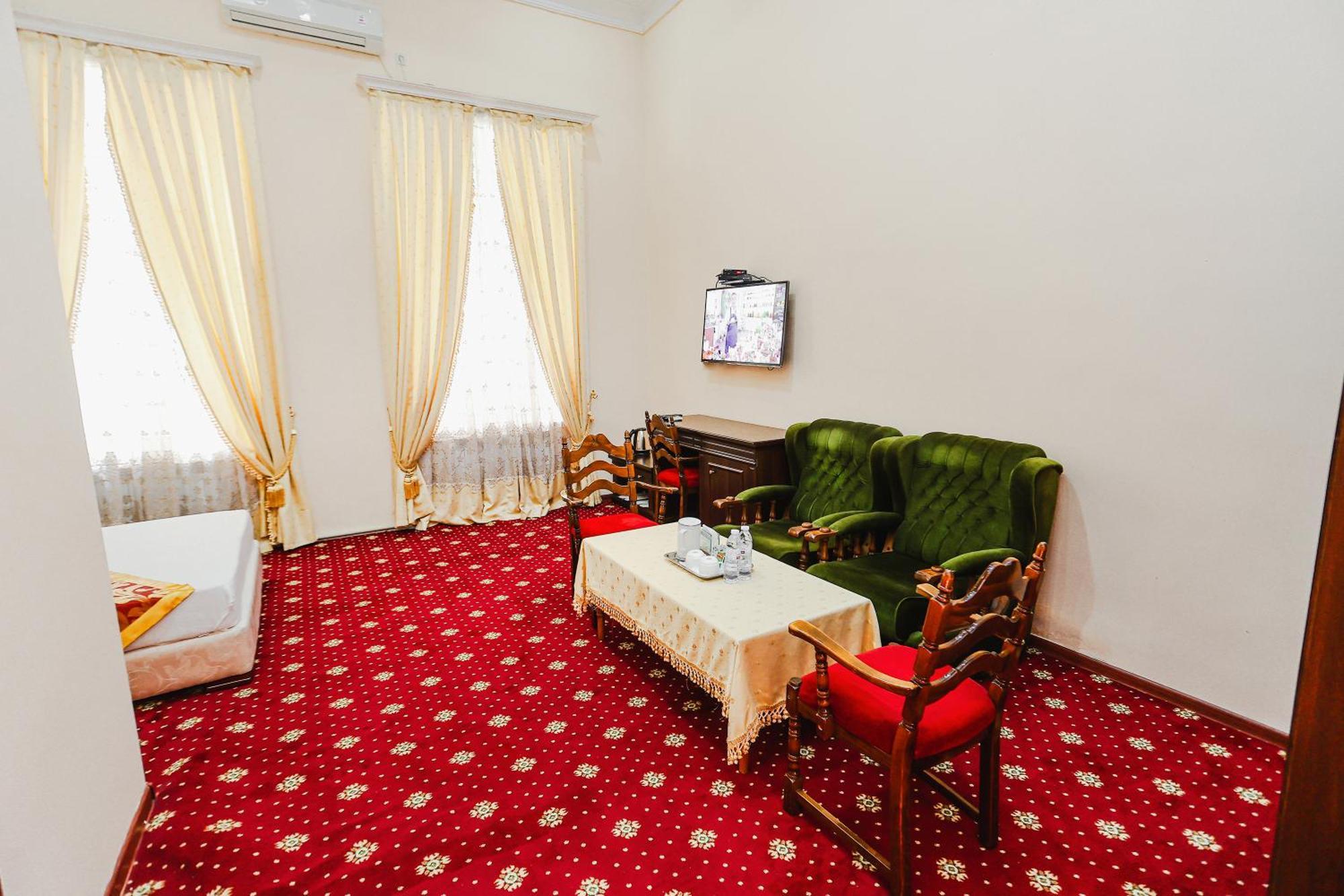 Yangi Sharq Hotel ซามาร์คันด์ ภายนอก รูปภาพ