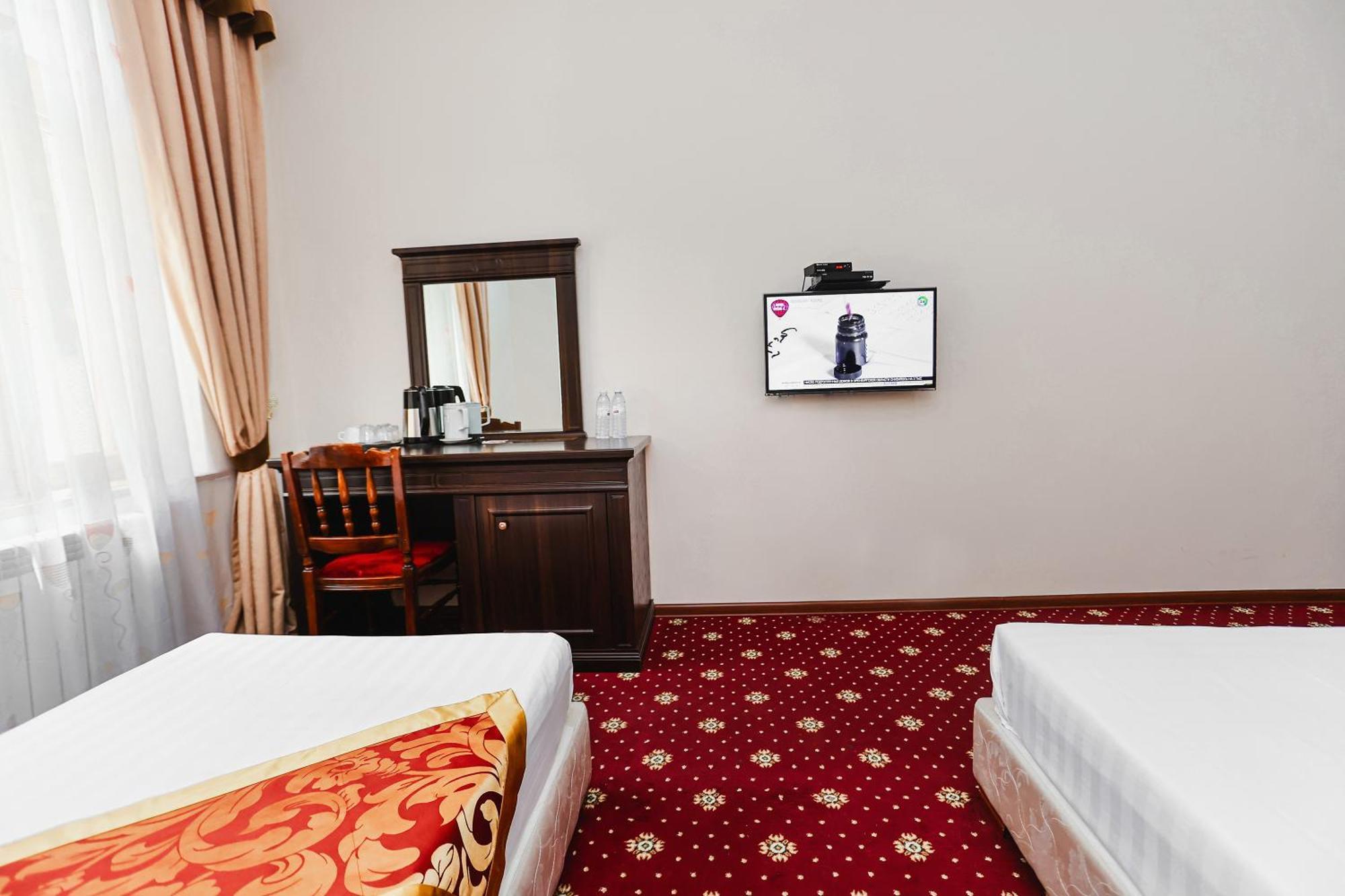 Yangi Sharq Hotel ซามาร์คันด์ ภายนอก รูปภาพ