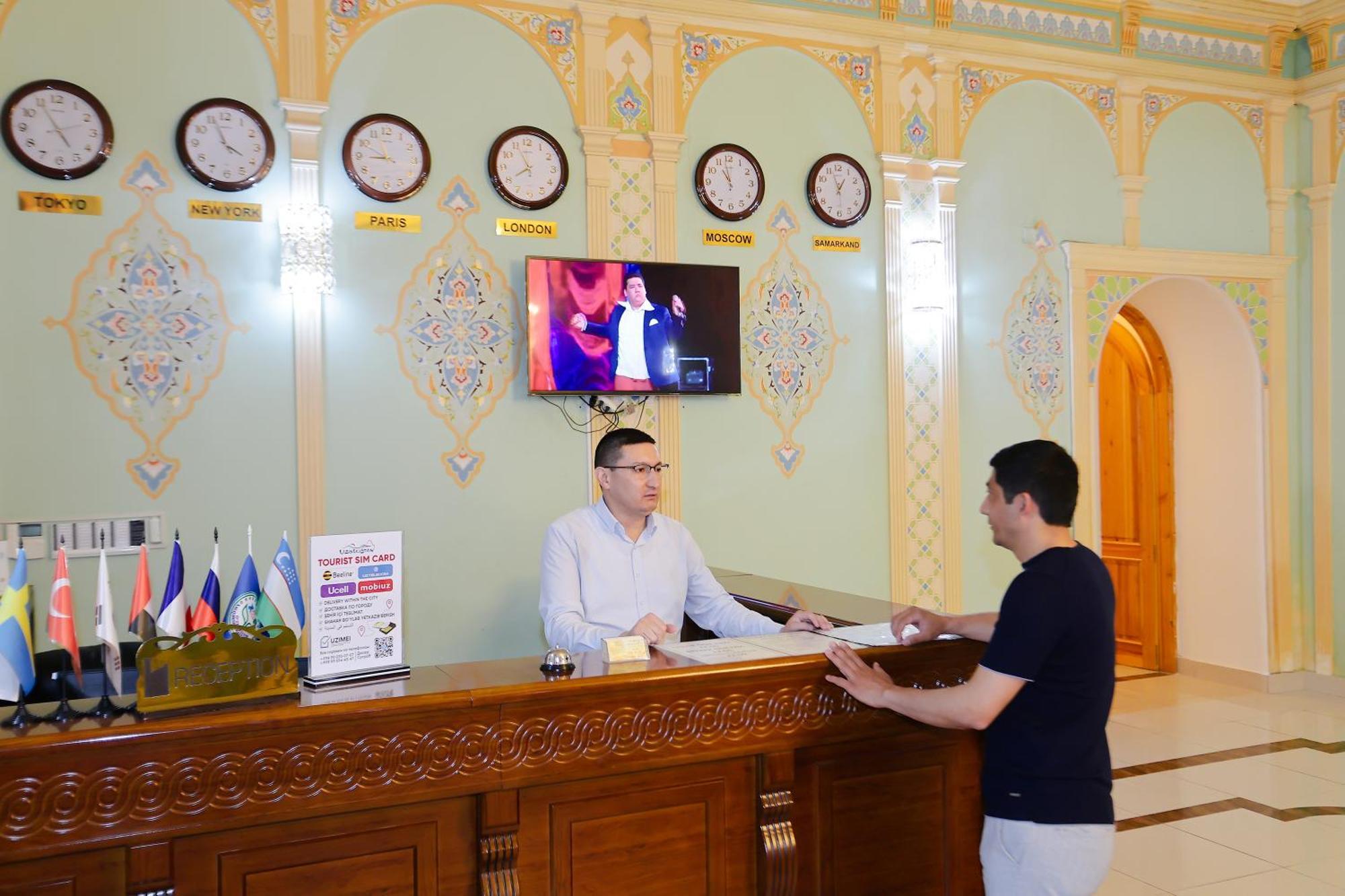 Yangi Sharq Hotel ซามาร์คันด์ ภายนอก รูปภาพ