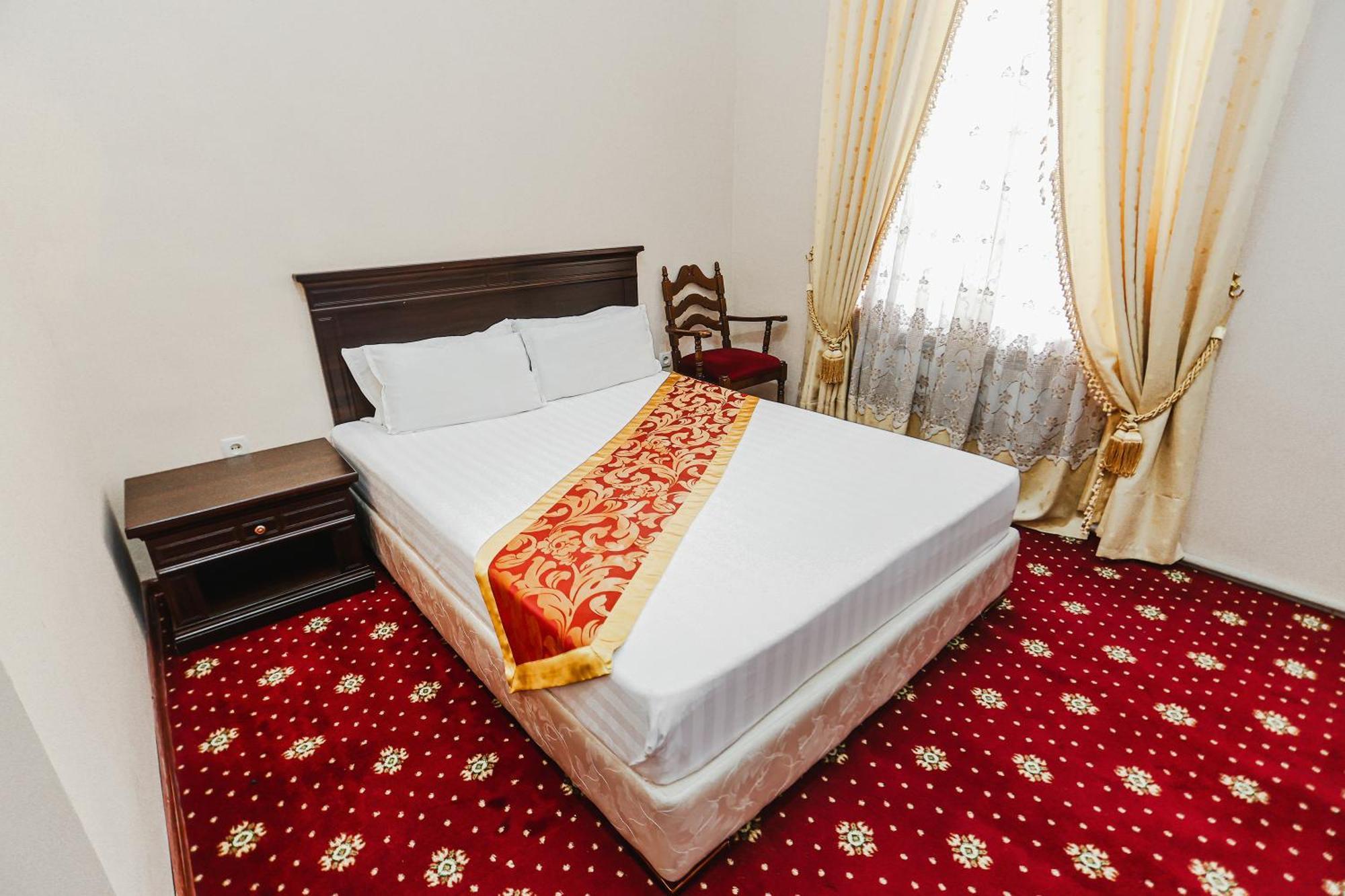 Yangi Sharq Hotel ซามาร์คันด์ ภายนอก รูปภาพ